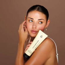 Load image into Gallery viewer, SPF 30 Natural Body Sunscreen