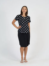 Load image into Gallery viewer, Janis Short Sleeve Bamboo T-Shirt - Polka Dot