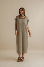 Load image into Gallery viewer, Lattice Knitted Dress Khaki x Gold