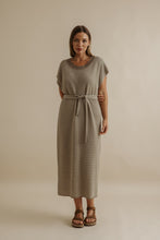 Load image into Gallery viewer, Lattice Knitted Dress Khaki x Gold