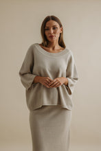 Load image into Gallery viewer, Coral Knitted Tee Pullover Sand Combo