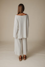 Load image into Gallery viewer, Retreat Cotton Twist Pullover Silver x Salt