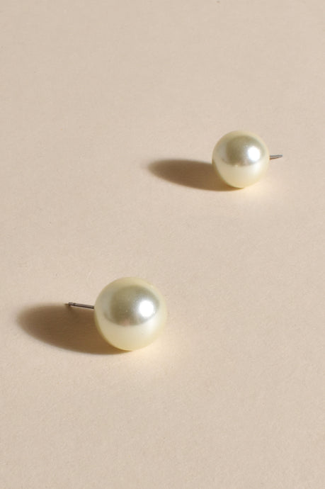 Glass Pearl Stud Earrings