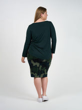Load image into Gallery viewer, Adele Bamboo Tee Dark Green