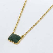 Load image into Gallery viewer, Asteria necklace in gold