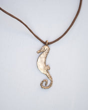 Load image into Gallery viewer, Cavalluccio Marino L Pendant