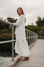 Load image into Gallery viewer, Driftaway Pullover White