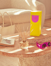 Load image into Gallery viewer, Reed Diffuser 200ml Wild Coconut &amp; Gardenia