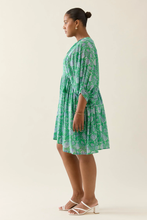 Load image into Gallery viewer, Isle Of Mine Wilma Dress Green 