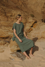 Load image into Gallery viewer, Retreat Cotton Twist Sleeveless Pullover Rainforest