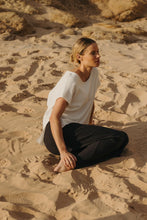Load image into Gallery viewer, Retreat Cotton Twist Sleeveless Pullover Salt