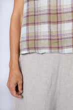Load image into Gallery viewer, MONTAIGNE Ava Linen Cami in Pistachio Check Pistachio