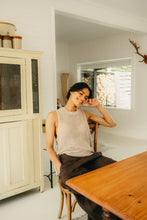 Load image into Gallery viewer, MONTAIGNE Knitted Linen Singlet Natural
