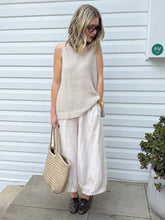 Load image into Gallery viewer, MONTAIGNE Knitted Linen Singlet Natural