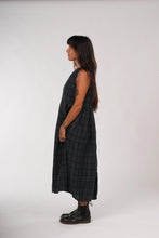 Load image into Gallery viewer, Montaigne Sartene French linen tartan dress Blue
