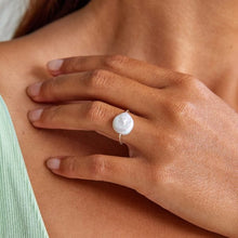Load image into Gallery viewer, Perle Ring in Silver