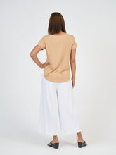 Load image into Gallery viewer, Janis Short Sleeve Bamboo T-Shirt - Tan