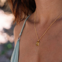 Load image into Gallery viewer, Sacral Necklace Gold