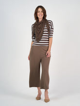 Load image into Gallery viewer, The Sassoon Cashmere/Bamboo Scarf Chocolate