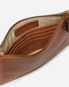 Cassie Clutch Classic Maple