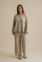 Load image into Gallery viewer, Winter Retreat Merino Cotton Pullover Wheat