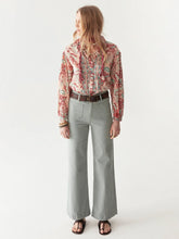Load image into Gallery viewer, Tito Blouse Shrimp Tropicana