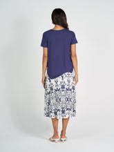 Load image into Gallery viewer, Veronica Bamboo V Neck Tee Blue