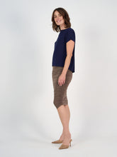 Load image into Gallery viewer, Wilde Bamboo Box Fit Tee - Navy