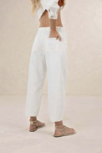 Load image into Gallery viewer, Ivy Barrel Jean Ivory