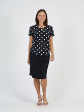 Load image into Gallery viewer, Janis Short Sleeve Bamboo T-Shirt - Polka Dot