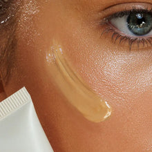 Load image into Gallery viewer, SPF 50 Natural Tinted Moisturiser: Light