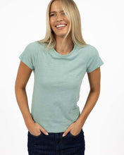 Load image into Gallery viewer, Bene Tee Surf Green