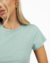 Load image into Gallery viewer, Bene Tee Surf Green