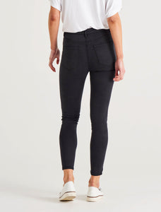 Betty Essential Jeans Black