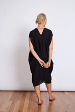 Load image into Gallery viewer, Anna sleeveless v-neck linen dress