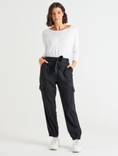 Load image into Gallery viewer, Canterbury Lyocell Cargo Pants Charcoal