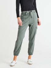 Load image into Gallery viewer, Canterbury Lyocell Cargo Pants Khaki