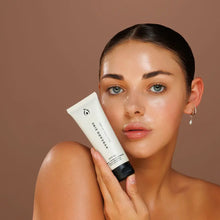 Load image into Gallery viewer, SPF 50 Natural Tinted Moisturiser: Light