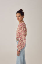 Load image into Gallery viewer, Lennox Blouse Gordon Roses