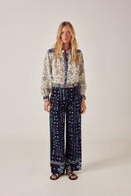 Load image into Gallery viewer, Cleo Blouse White Fuji