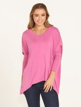 Load image into Gallery viewer, Kyoto V-Neck Tee Winter Pink