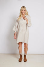 Load image into Gallery viewer, Isabel linen collared shirt with side pockets