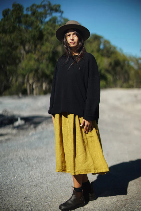Montaigne 100% New Zealand Wool Jumper Noir