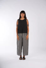 Load image into Gallery viewer, French Linen Pants in Navy Check