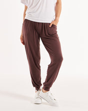 Load image into Gallery viewer, Paris Pant Nutmeg