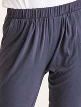 Load image into Gallery viewer, Tokyo 3/4 Pant Petrol
