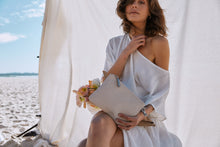 Load image into Gallery viewer, Cassie Clutch - Ivory