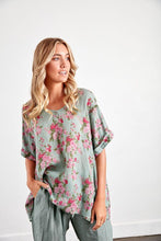 Load image into Gallery viewer, Italian Linen T-Shirt - Grande - Floral