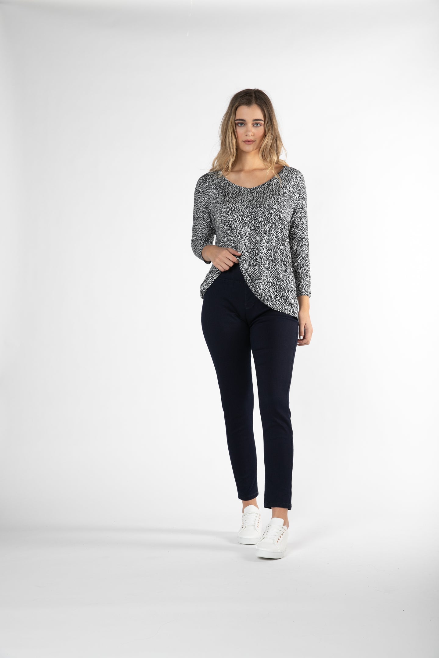 BETTY BASICS MILLER STRETCH JEAN