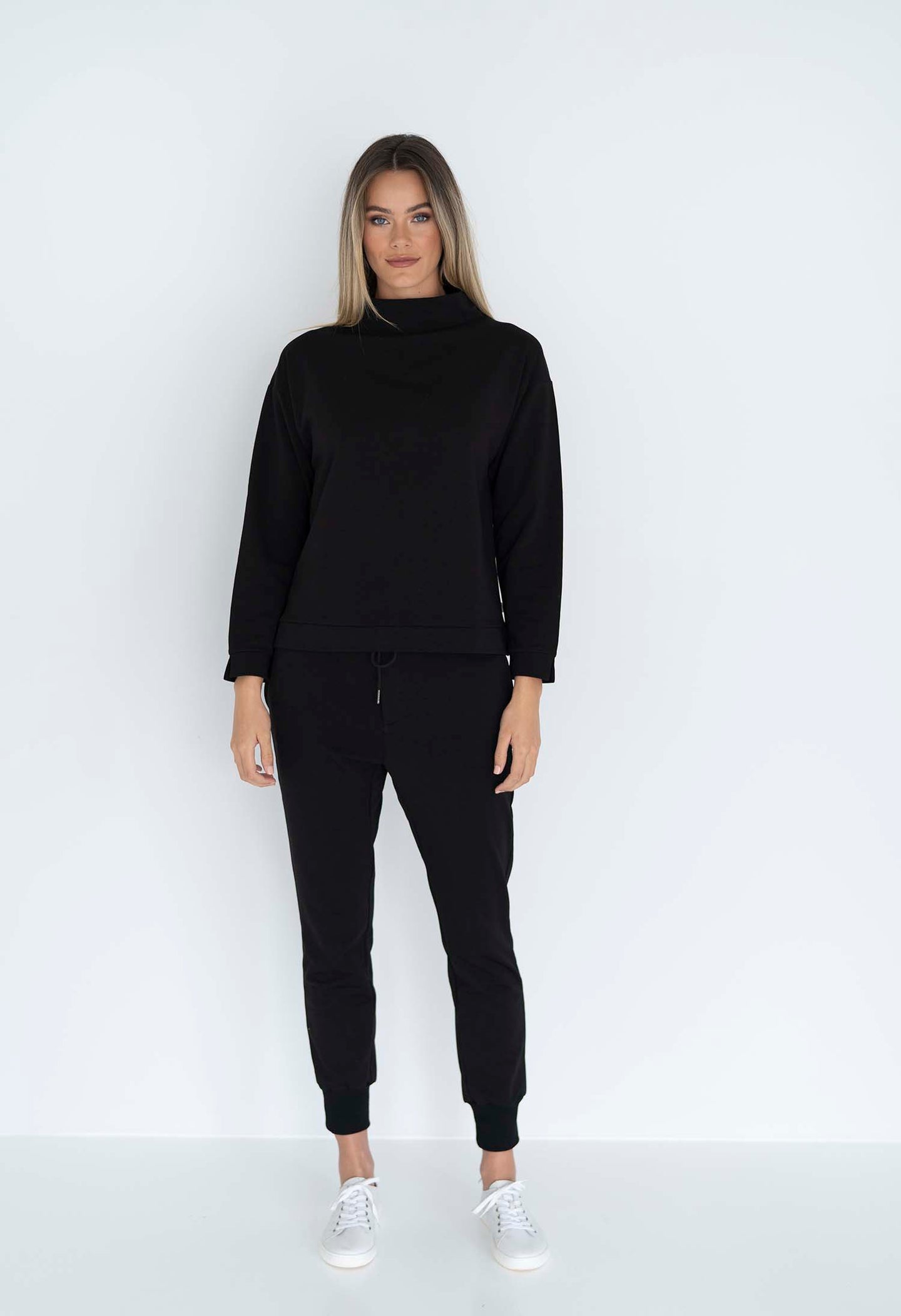 Farah Sweater - Black